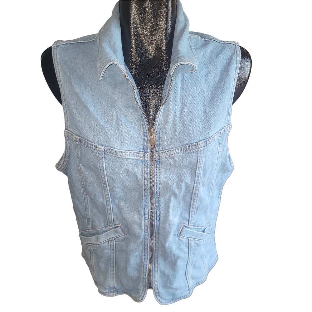 American Eagle Outfitters Light Blue Denim Vest